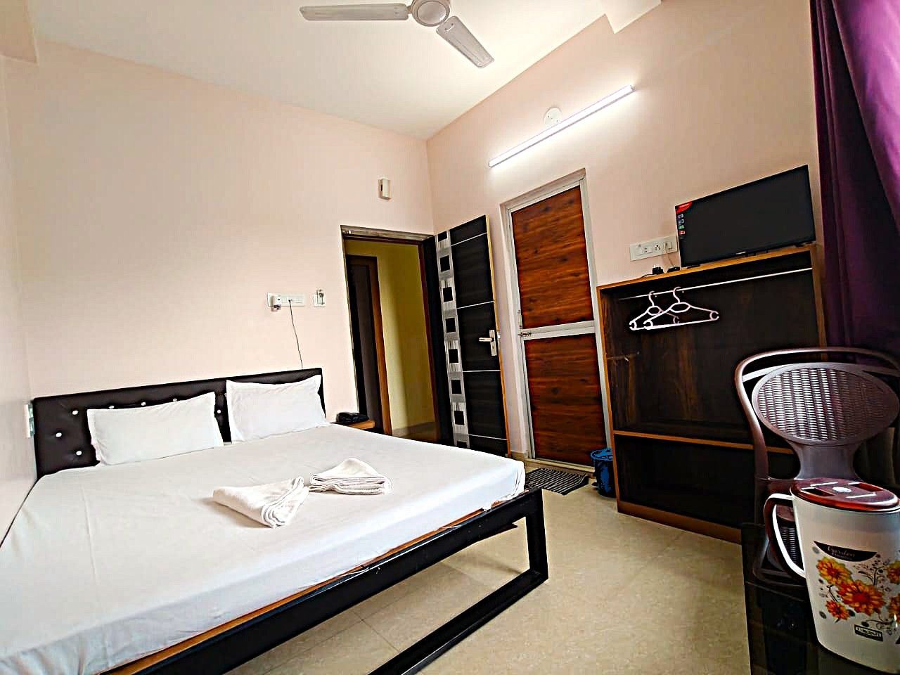 Room 4